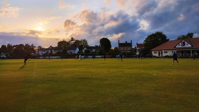 Training session at Attenborough Cricket Club